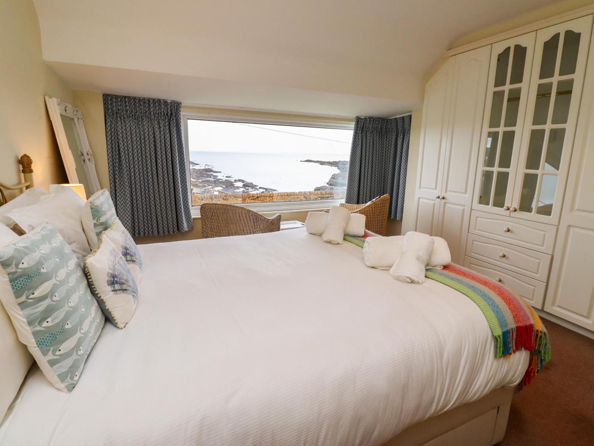 Barnacle Cove Villa Beadnell Exterior photo